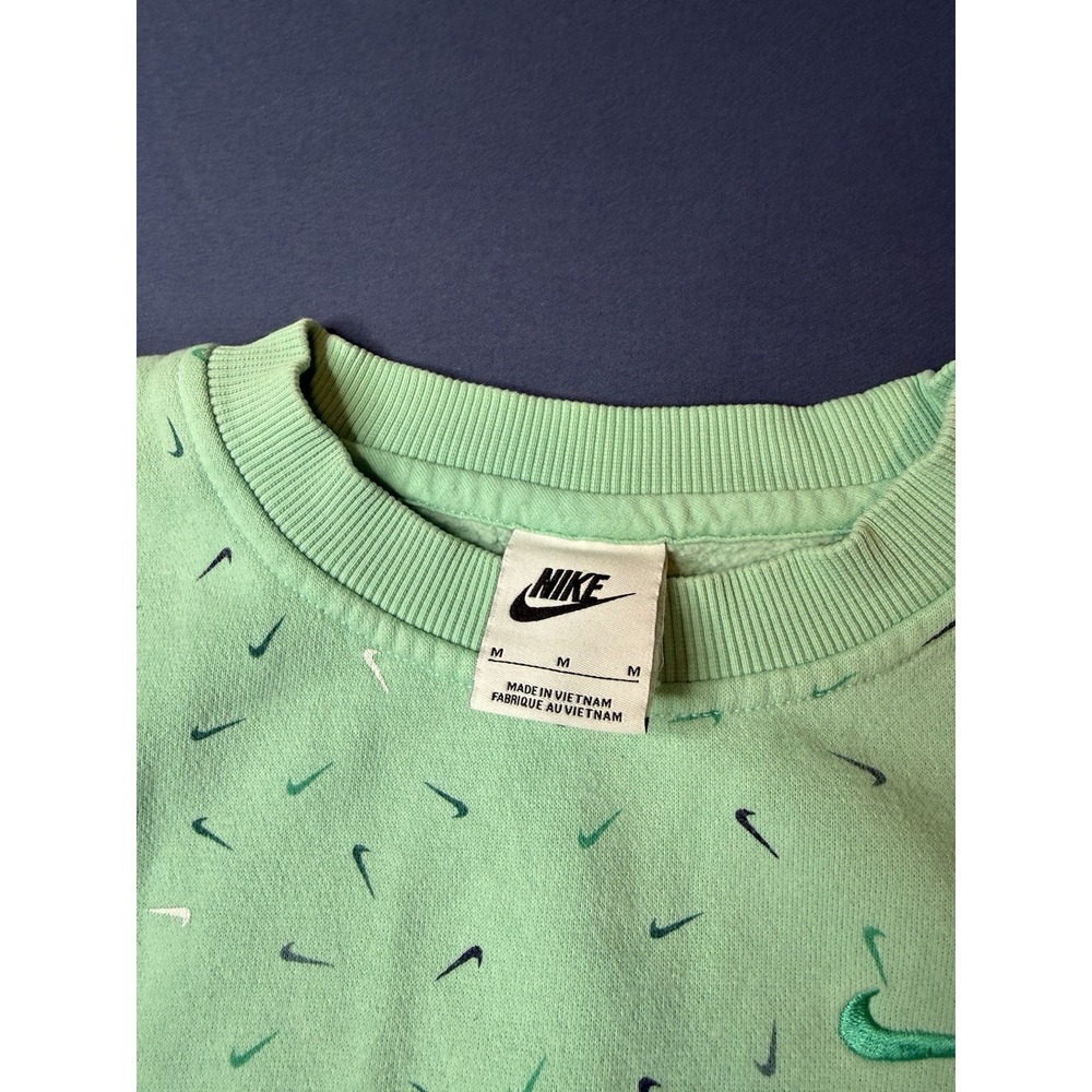 Nike unisex kids Green Crewneck Sweatshirt Long Sleeve All-Over Swoosh size M - Picture 3 of 5